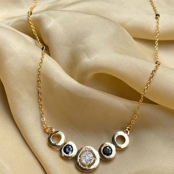 White mangalsutra 1