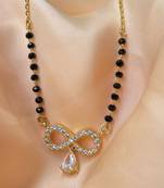 White mangalsutra