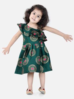 BownBee One Shoulder Frill Jacquard Frock Party Dress For Girls- Green 1