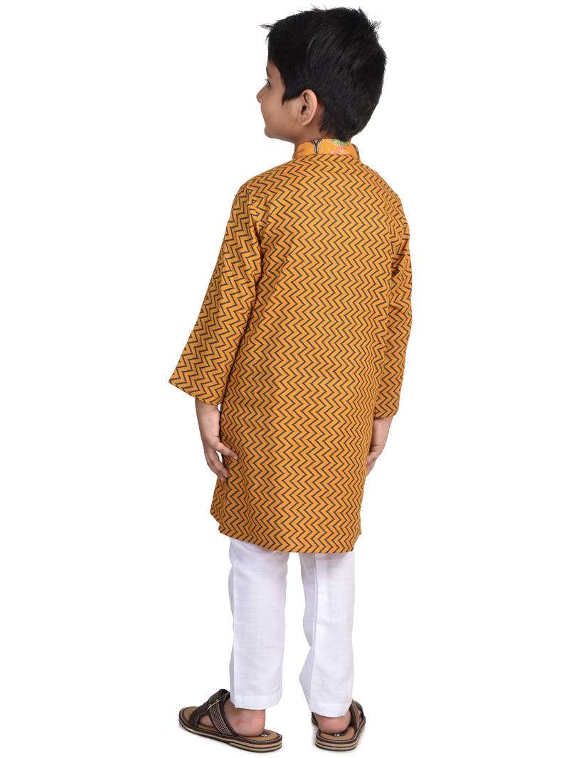 Kinder Kids Boys Yellow  Black Geometric Printed Thread Work Pastels Kurta with pajama