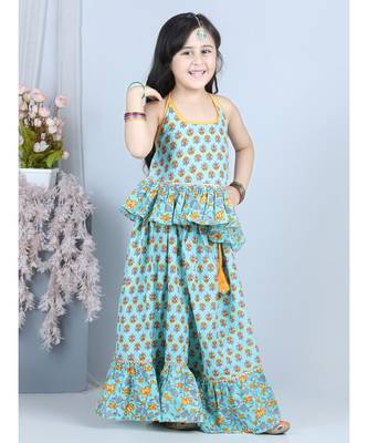 Ferozi printed lehenga set with printed halter top 1