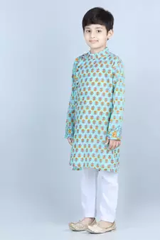 Printed Kurta with white cotton pajama