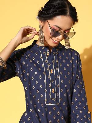 Navy-Blue Woven Cotton Kurtas-And-Kurtis 5