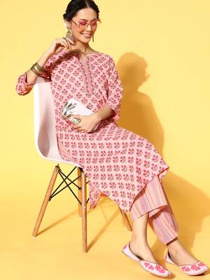 Pink Printed Cotton Ethnic-Kurtis 3