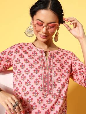 Pink Printed Cotton Ethnic-Kurtis 5