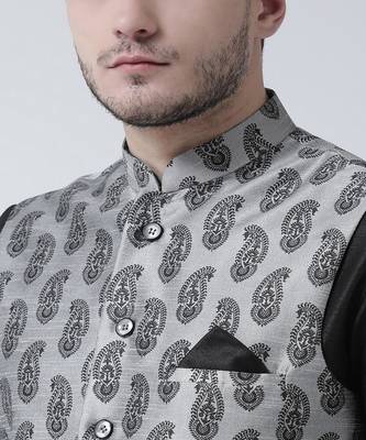 DEYANN Printed Silver Color Nehru Jacket with Kurta set 5