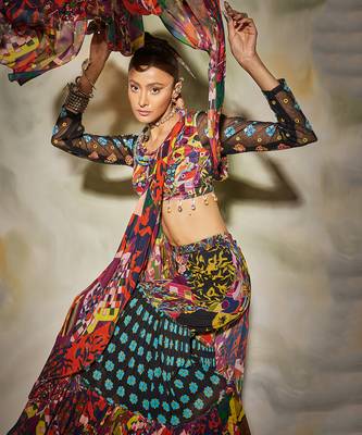 Puprle Butta Print Block Gharara Saree Set With Potali Bag 3