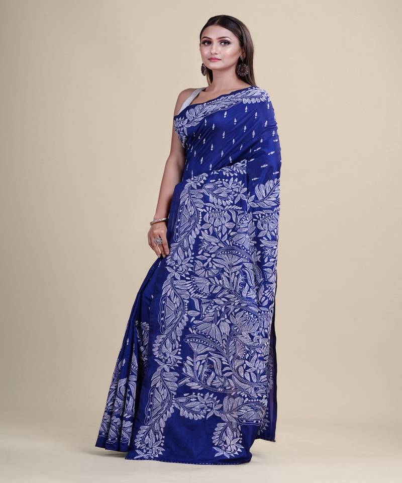 BLUE & WHITE PADMA KATHA STITCH Hand Woven Tant  Handloom  Saree.