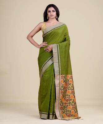 GREEN & GOLDEN   HANDLOOM  Hand Woven Silk  Jamdani Saree. 1