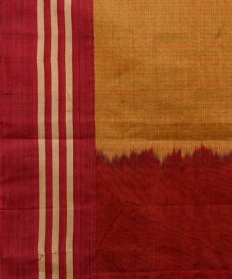 GOLDEN YELLOW & MAROON   HANDLOOM  Hand Woven Silk  Jamdani Saree. 4