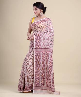 OFF-WHITE & MAROON DHAKAI JAMDANI  Hand Woven cotton silk  Handloom Saree. 5