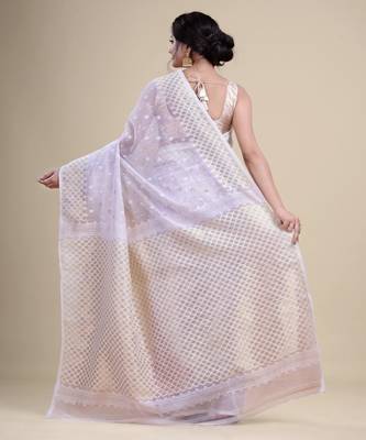 WHITE,RED & GOLDEN  DHAKAI JAMDANI  Hand Woven Tant silk  Handloom   Saree. 5