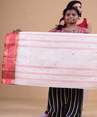 White & Red Tant Hand Woven Cotton Handloom Bengali Saree. Without Blouse 2