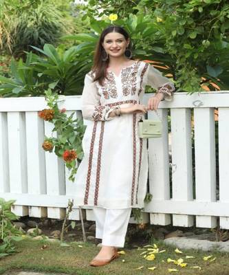 SHADES Multi colour kota kurta set with pants (set of 2) 2