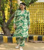 SHADES Muslin Printed green color suit set (set of 2)