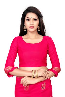 Pink woven silk saree with blouse 5