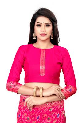 Pink woven silk saree with blouse 5