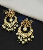 Gold emerald   jewellery