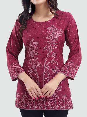 Magenta printed crepe short-kurtis 4