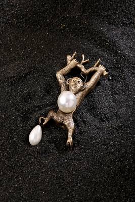 Pearl Monkey Brooch 1
