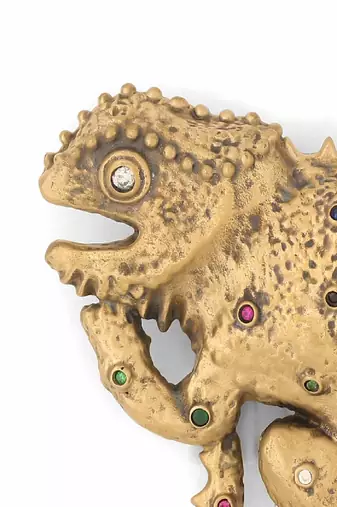Chameoleone Brooch