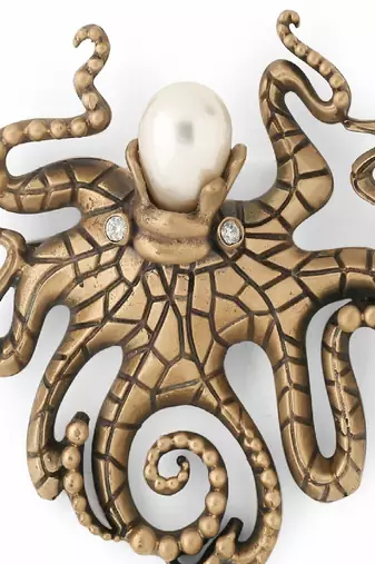 Octopus Pearl brooch