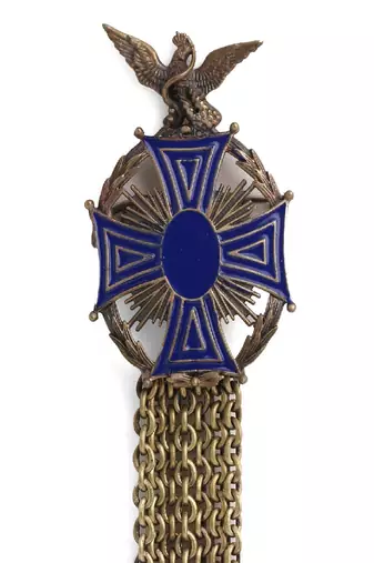 The rising Eagle Brooch