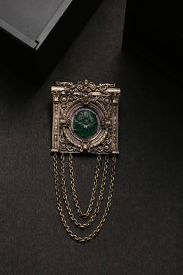 The Clock- House Brooch 1