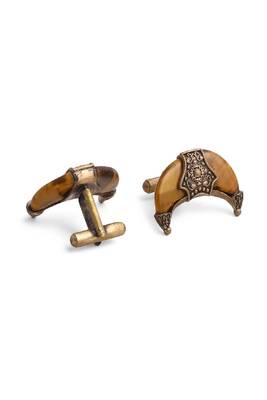 The Moon Claw Cufflink 5