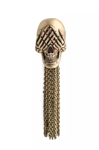The Mizaru Inspired Skull Brooch