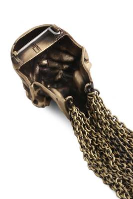 The Mizaru Inspired Skull Brooch 5