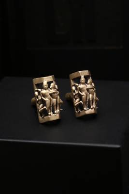 The Khajuraho Cufflink 1