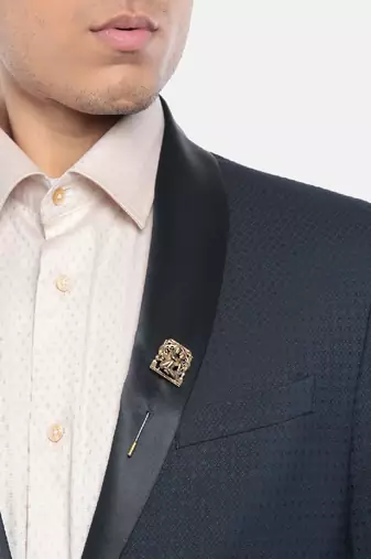 The Myth Pin