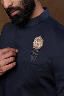 Royal Lion Emblem Brooch 3
