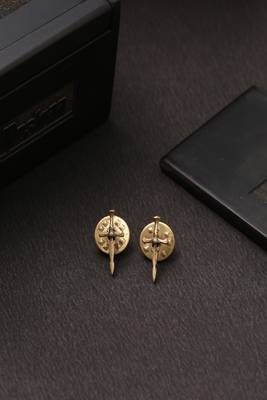 Vintage Sword Collar Tips 1