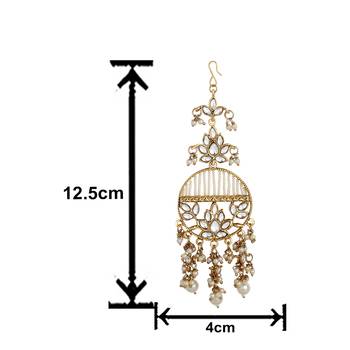 White pearl earrings 3
