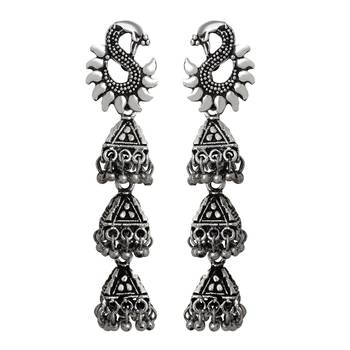 Black earrings 1