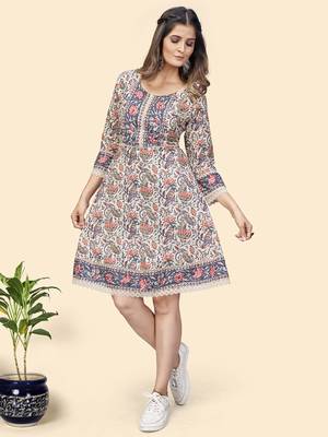 Vbuyz Women'S Floral Print Flared Cotton Beige Stitched kurti 2