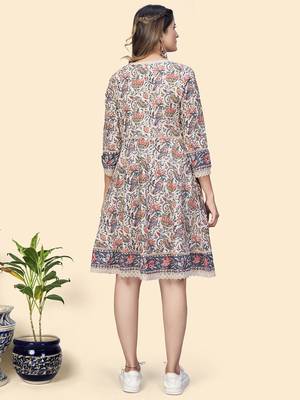Vbuyz Women'S Floral Print Flared Cotton Beige Stitched kurti 3