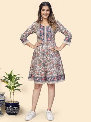 Vbuyz Women'S Floral Print Flared Cotton Beige Stitched kurti 8