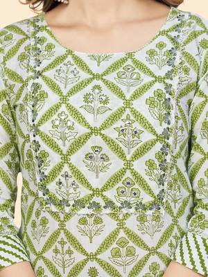 Vbuyz Women'S Printed & Embroidered Straight Cotton Green Stitched Kurta Pant With Dupatta 7
