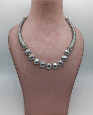 Grey pearl necklaces 2