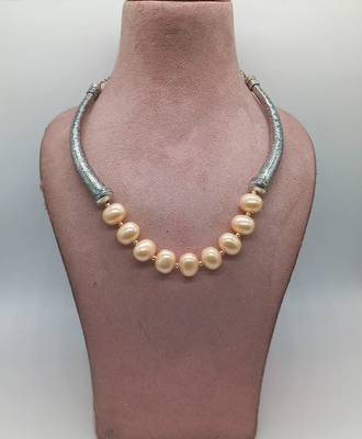 Pink pearl necklaces 2