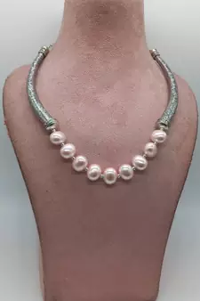 Pink pearl necklaces