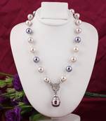 Multicolor pearl necklaces