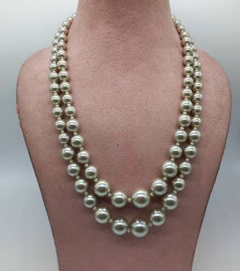 Grey pearl necklaces 2