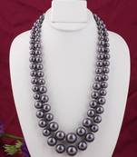 Black pearl necklaces