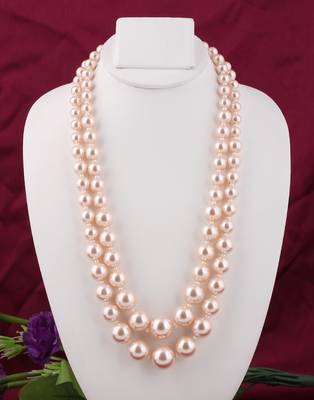 Pink pearl necklaces 1