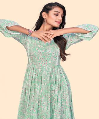 Vbuyz Women'S Floral Print Flared Georgette See Green Stitched Dress 6