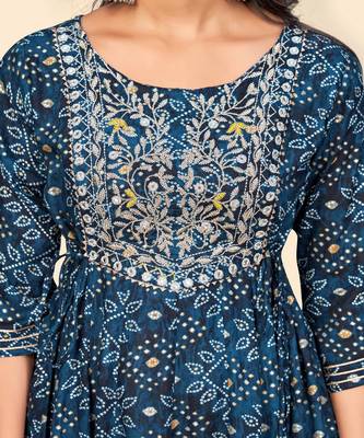 Vbuyz Women'S Printed & Embroidered Anarkali Rayon Blue Stitched Kurta 7
